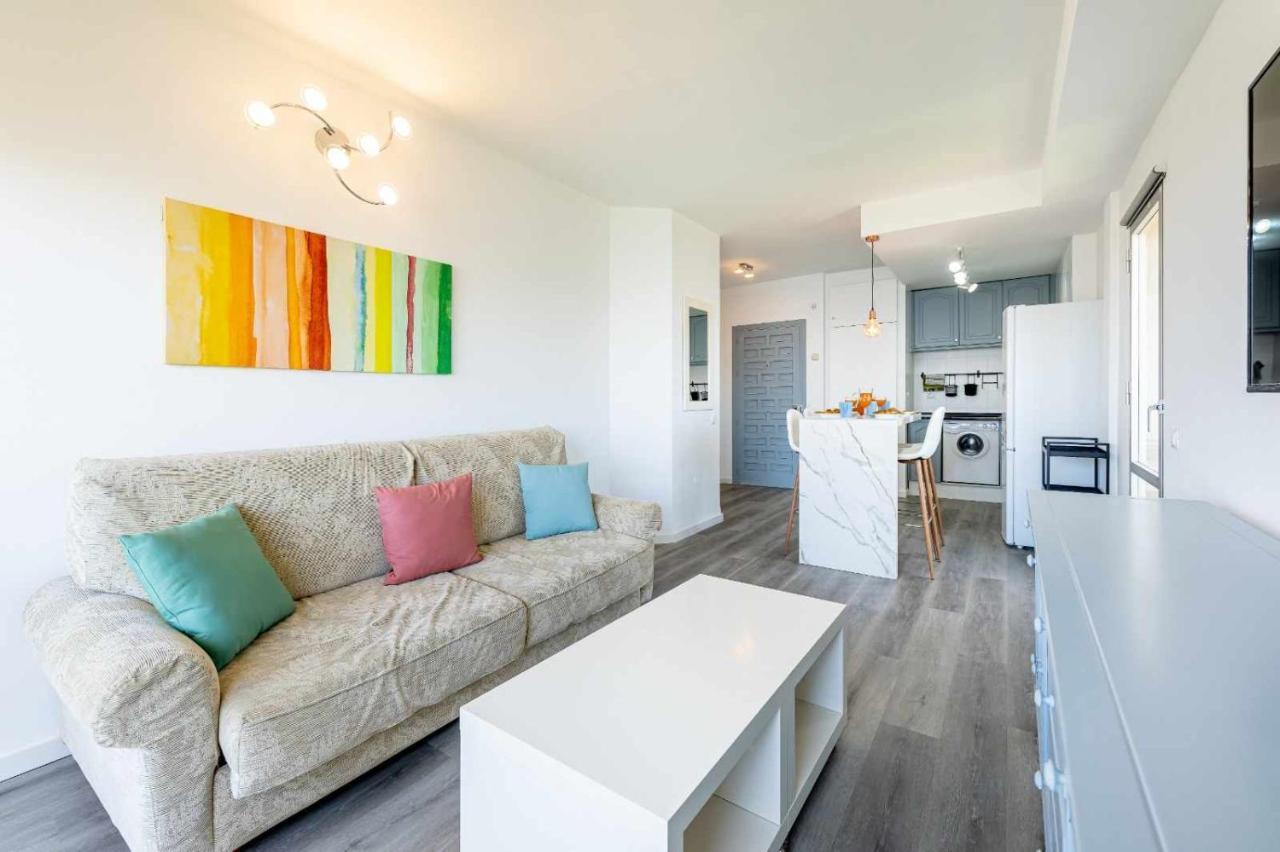 Benalbeach Apartamento Con Vistas Maravillosas Málaga Eksteriør billede