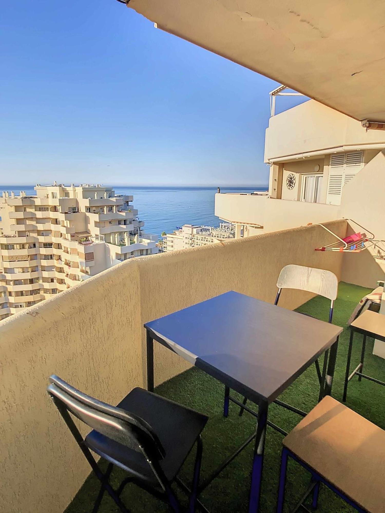 Benalbeach Apartamento Con Vistas Maravillosas Málaga Eksteriør billede